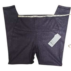 YOGALICIOUS Vintage Black Combo Leggings Women's Medium NWT